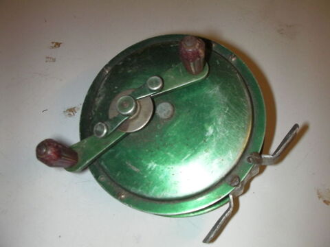    Moulinet ancien  made in France  modèle 108 20 Roques (31)