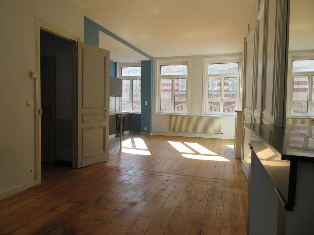 Location Appartement T4 120M² en triplex LILLE métro Cormontaigne Lille