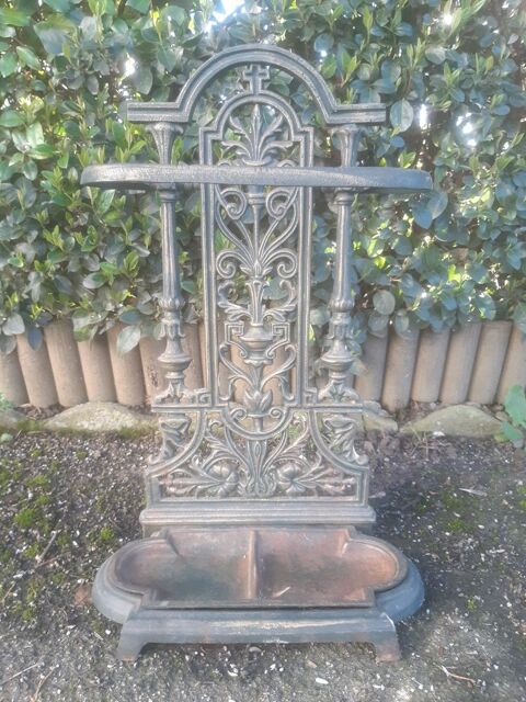 Porte parapluies 35 Castelmayran (82)