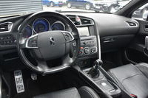 DS4 BlueHDi 150 S&S BVM6 Sport Chic 2015 occasion 56300 Pontivy