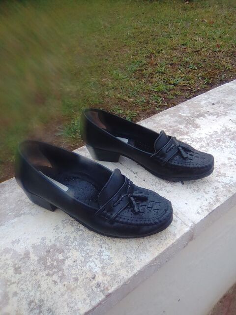 mocassin cuir 37 5 Saint-Soupplets (77)