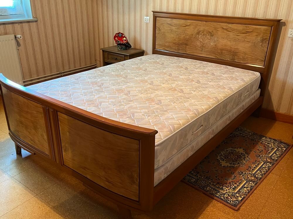 CHAMBRE ANNEES 60 Meubles