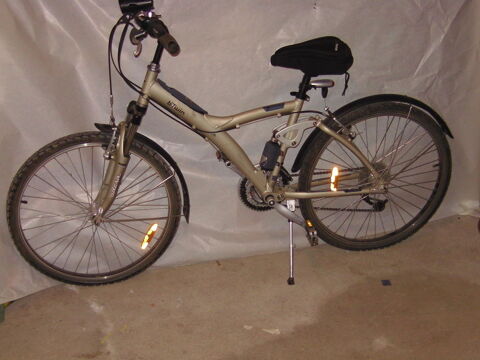 Achetez velo fille 16 pouces occasion annonce vente Montherm