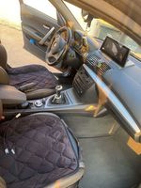 S&eacute;rie 1 118d 2006 occasion 38200 Vienne