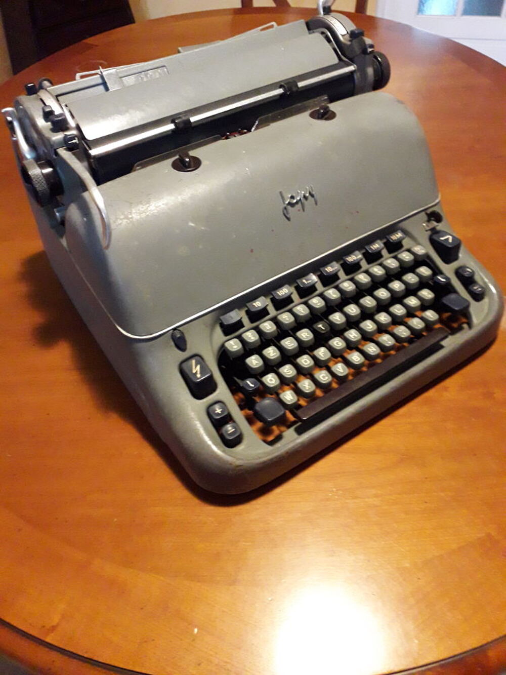 Machine &agrave; &eacute;crire JAPY 