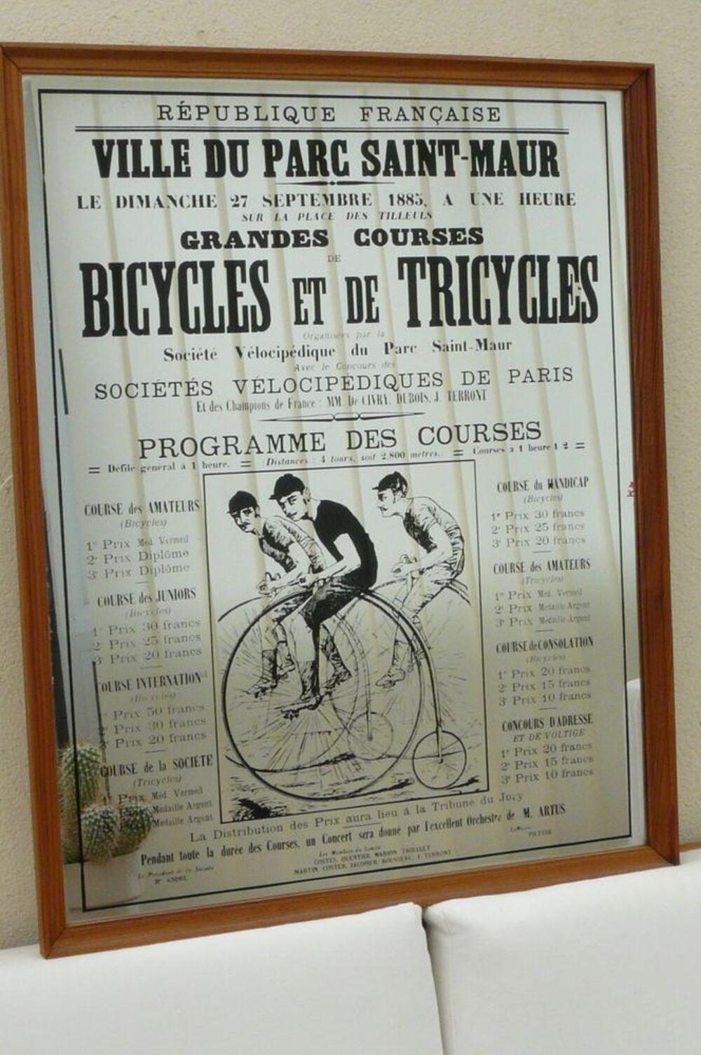 MIROIR COURSES 1885 Vélos
