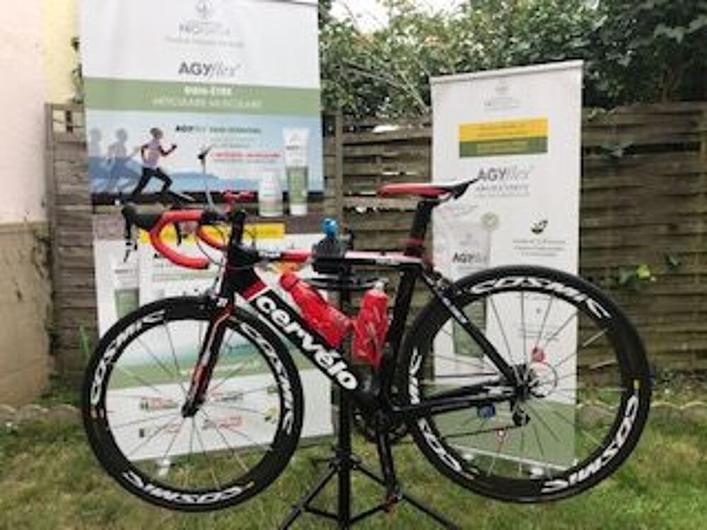 V&Eacute;LO C&eacute;rvelo taille 54 3t s2 num&eacute;ro 14781 tout carbone Vélos