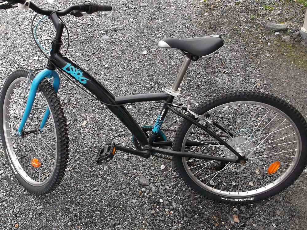 V T T 24" Vélos