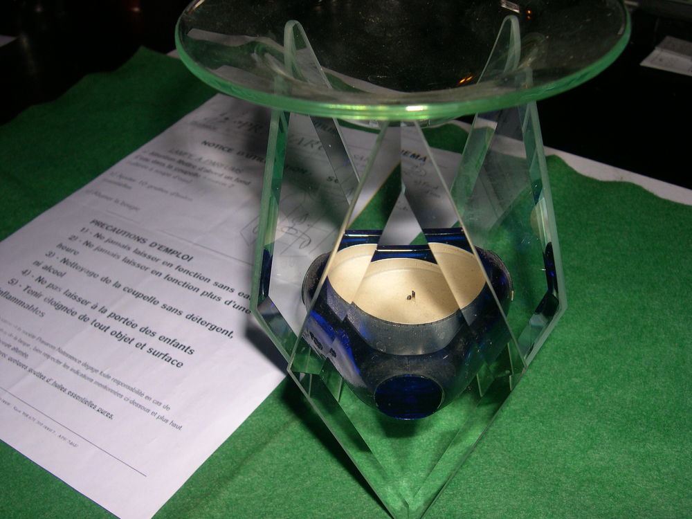 Lampe &agrave; parfums Pranarom - diffuseur d'huiles essentielles Décoration