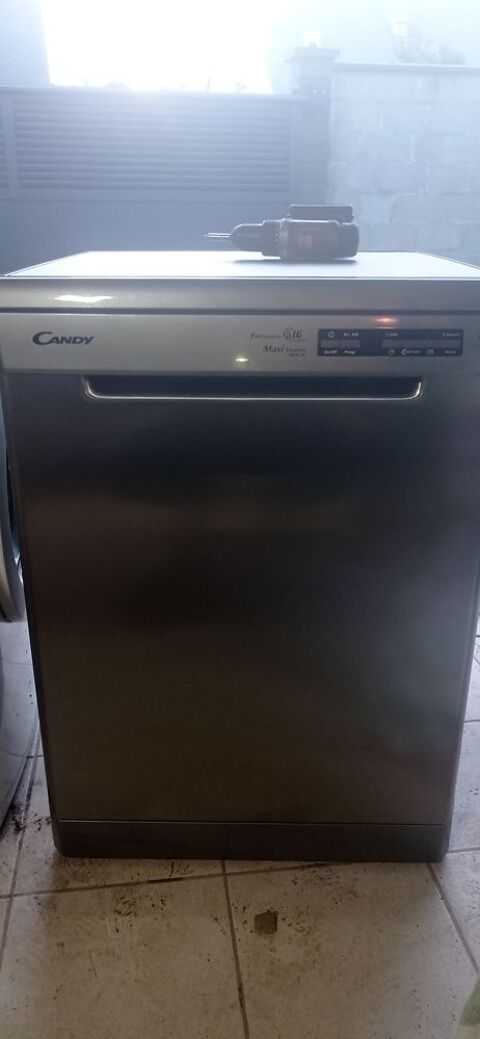 lave vaisselle CDPM7676x-47 230 Saint-Herblain (44)