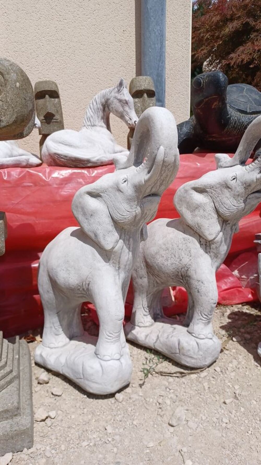 AU PARADIS DE MAX parc expo plus de 300 statues et d&eacute;cos Décoration