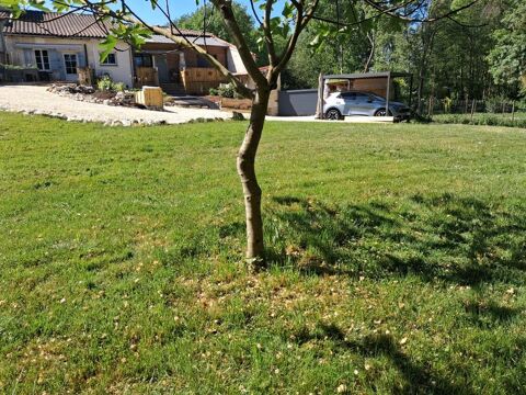   Maison Charentaise (160 m2) � Courcoury (35mn de la l'Oc�an) Maison - 7 pi�ce(s) - 160 m�