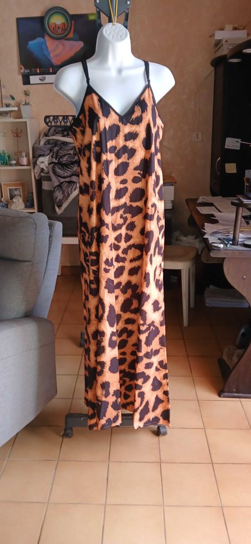 robe longue neuve Vêtements