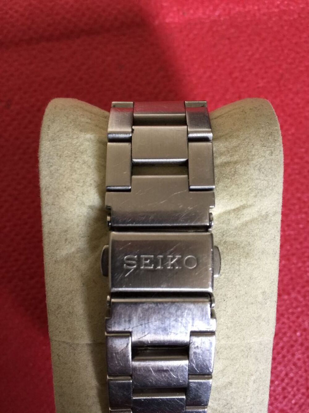 SEIKO TANK Quartz 7N82-5A00 Bijoux et montres