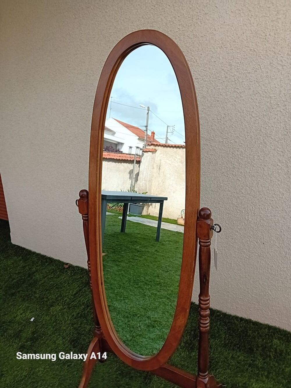 MIROIR SUR PIEDS Meubles