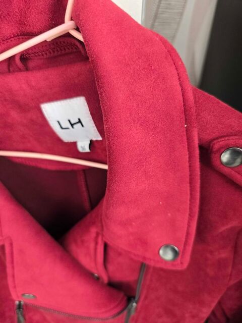 blouson rouge 10 Nouvion-sur-Meuse (08)
