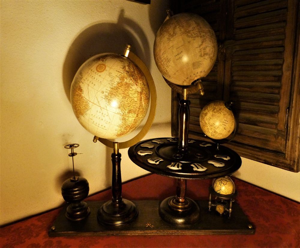 Plateau de Curiosit&eacute; "EARTHS &amp; TIME" Cr&eacute;a. Steampunk Décoration