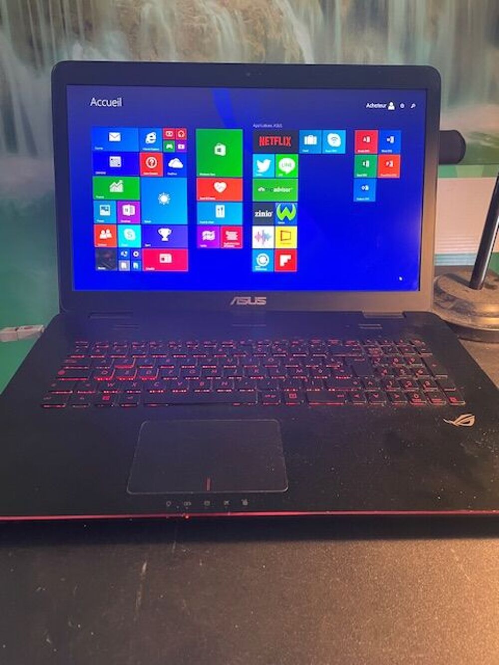 PC portable ASUS grand &eacute;cran 17,3 pouces, tr&egrave;s bon &eacute;tat, ave Matériel informatique