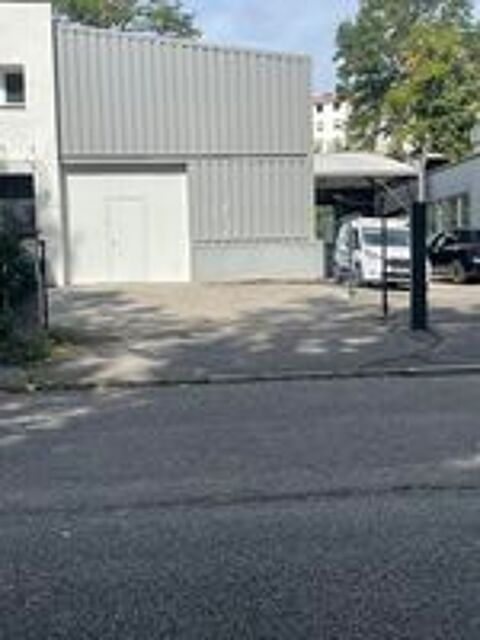   ENTREPOT A LOUER A MEYTHET 
