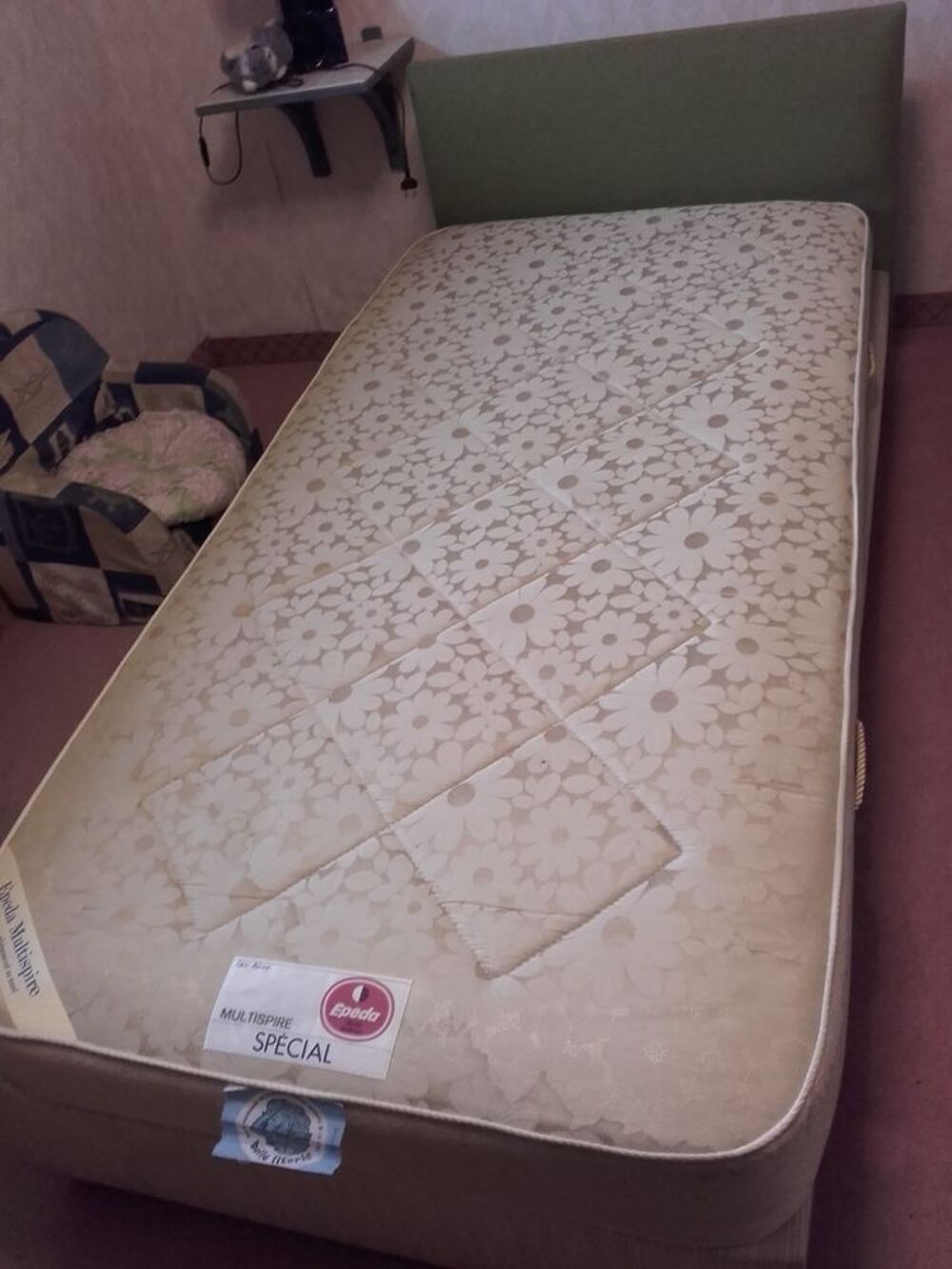 LIT 1 PERSONNE Meubles