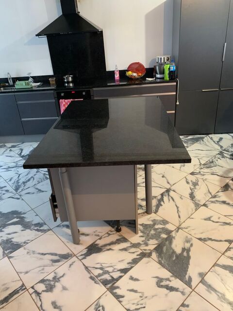 PLAN DE TRAVAIL EN GRANIT 350 Saints (77)