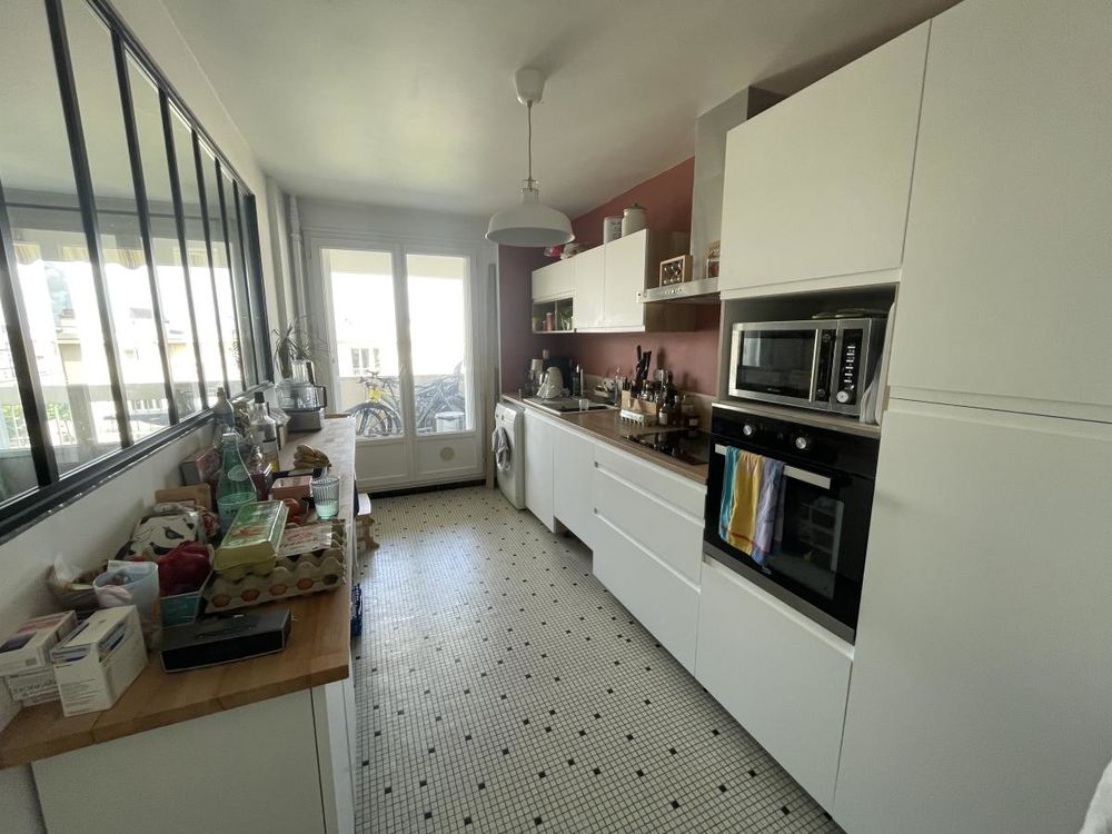 Vente Appartement appartement 4 pièces avec balcon et garage Reims