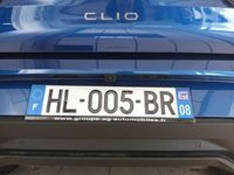 Clio VI Clio TCe 115 ch Techno 2026 occasion 08000 Charleville-M&eacute;zi&egrave;res