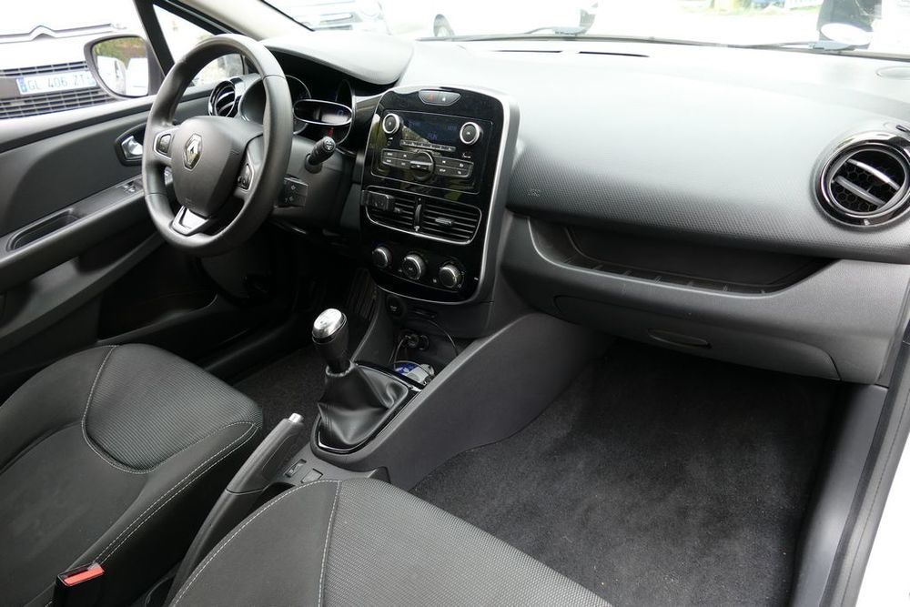 Clio IV Clio TCe 90 - 19 G&eacute;n&eacute;ration 2019 occasion 13600 La Ciotat