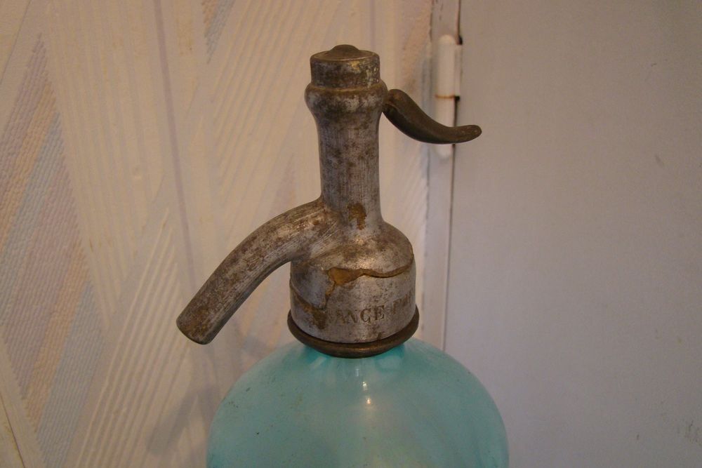Siphon eau de Seltz Etablissement Place Rambouillet Paris 