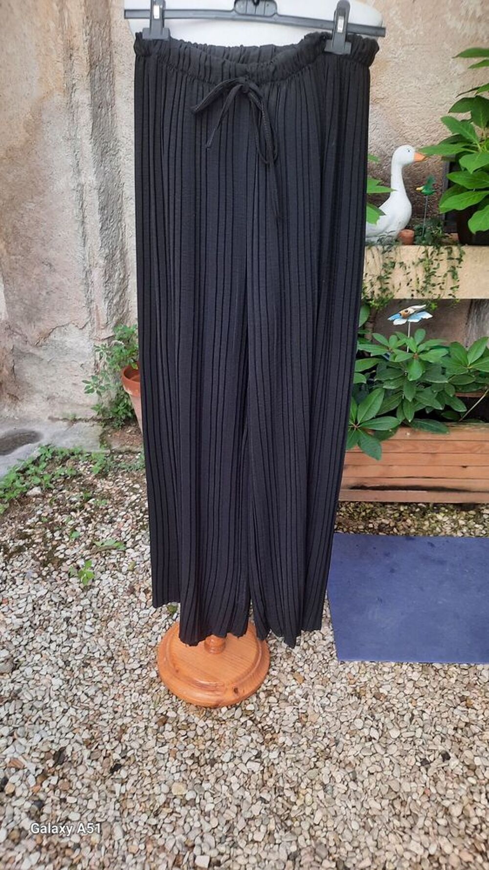 JUPE-CULOTTE PLISSEE NOIRE EXTENSIBLE V�tements