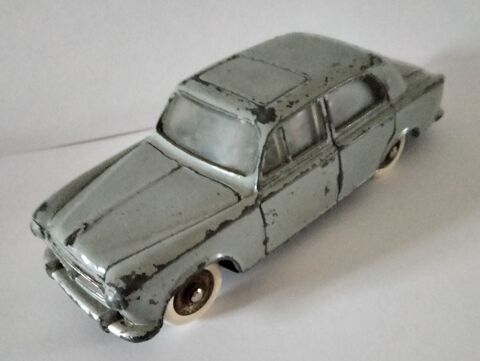 Peugeot 403 dinky toys meccano. 40 Vierzon (18)