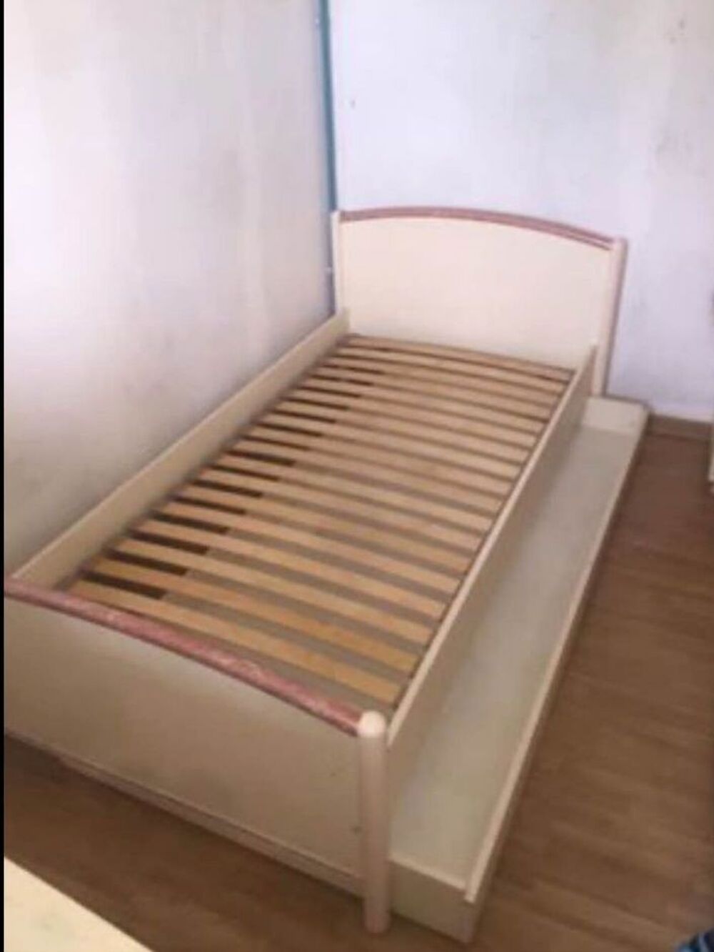 Lit 1 personne chambre fille avec chevet Mobilier enfants