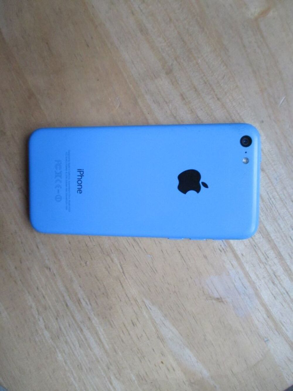Iphone 5 model a1529 bleu Téléphones et tablettes