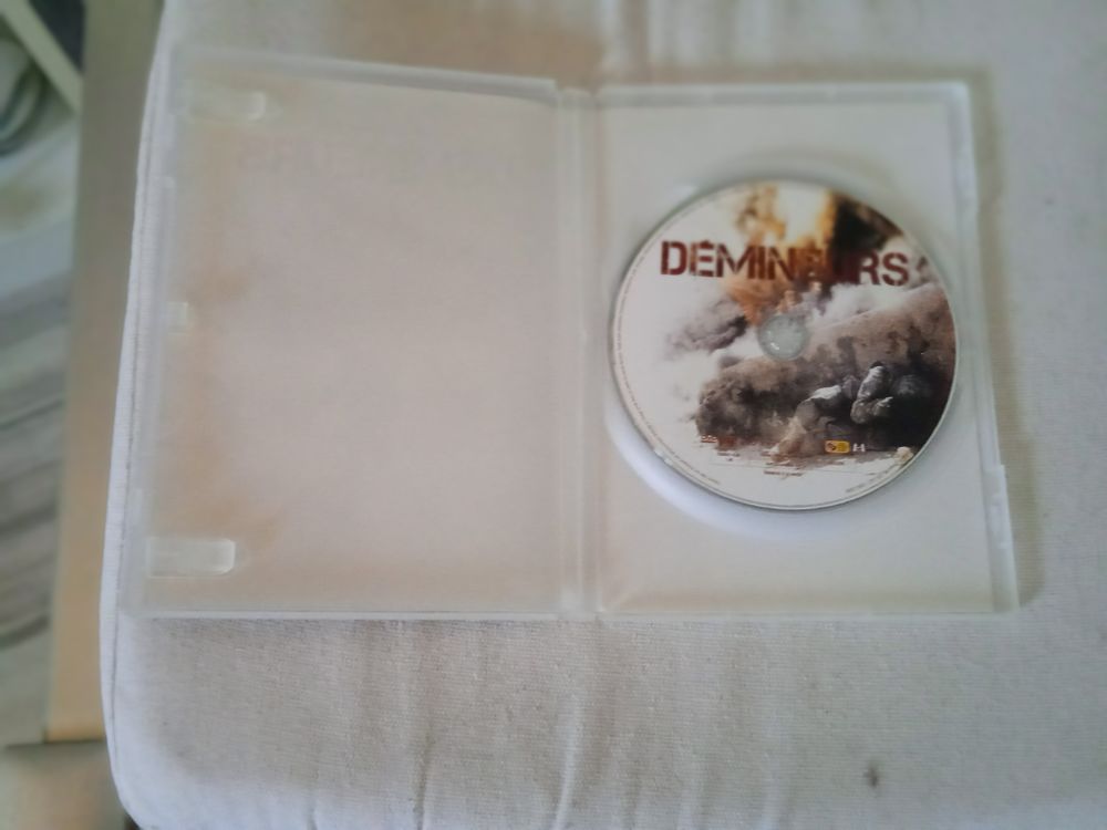 DVD D&eacute;mineurs
2010 DVD et blu-ray