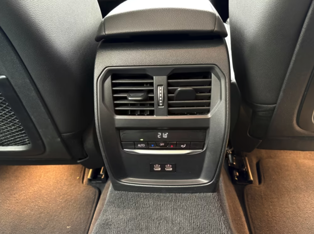 S&eacute;rie 3 Touring 320e 204 ch BVA8 Lounge (9 CV) 2022 occasion 59000 Lille