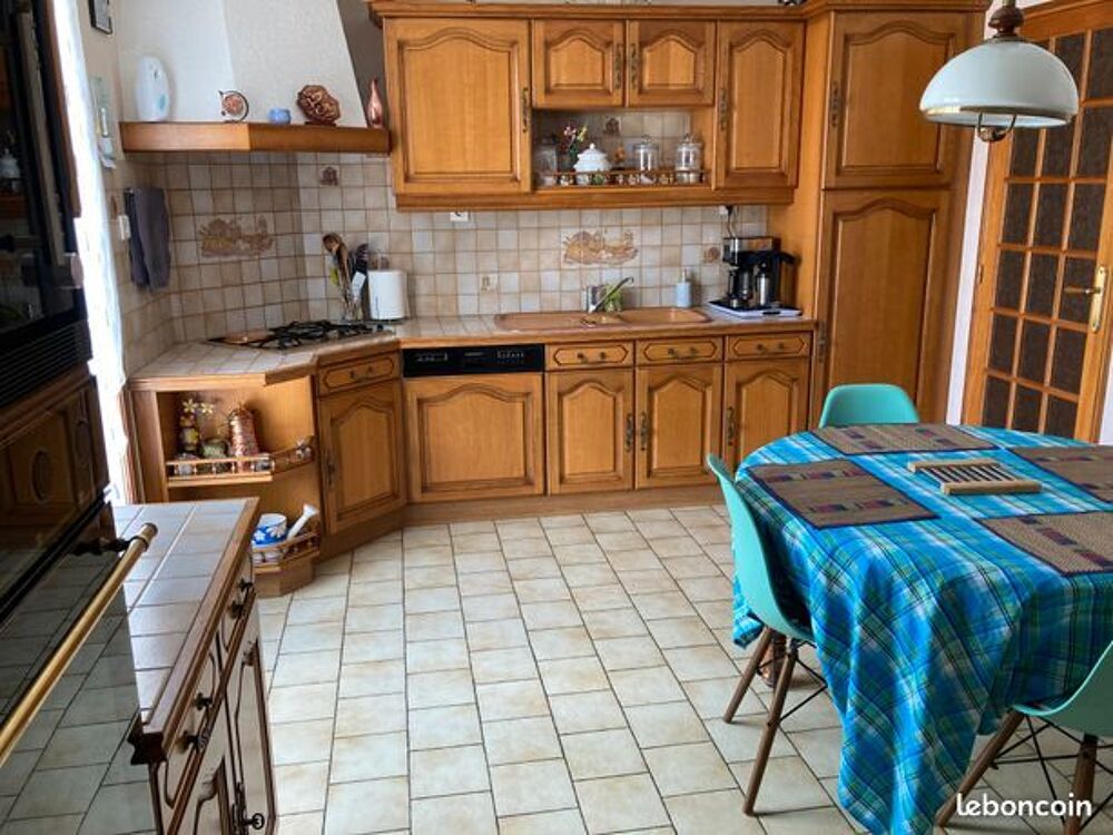 cuisine en ch&ecirc;ne massif Meubles