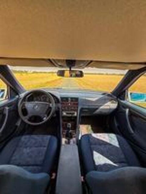 Classe C C220 CDI Classic 1999 occasion 17000 La Rochelle