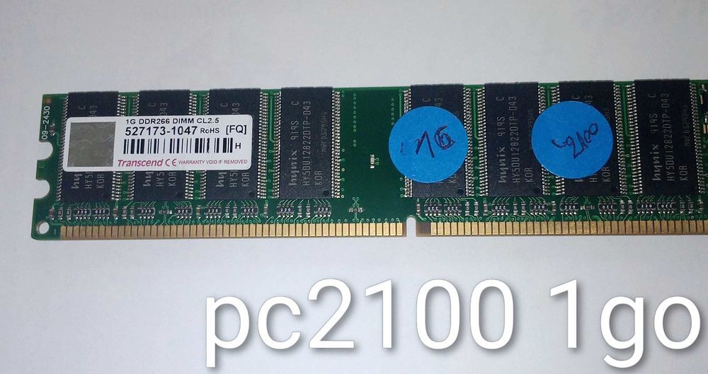 paire M&eacute;moire DDR 400. 512mo Kingston Matériel informatique