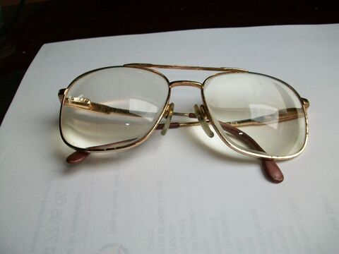 Paire de lunettes très anciennes 5 Pordic (22)