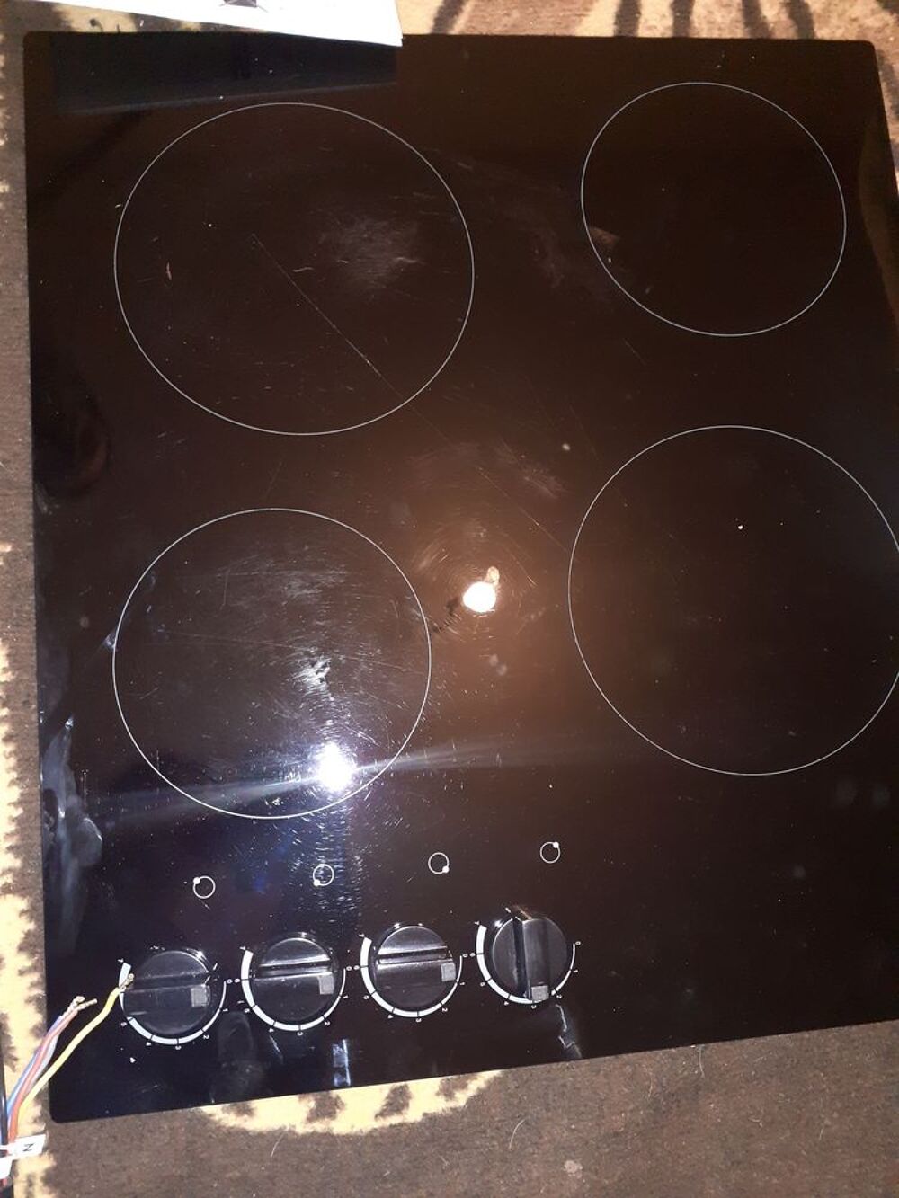 Plaque de cuisson vitroc&eacute;ramique stv 60 Electroménager