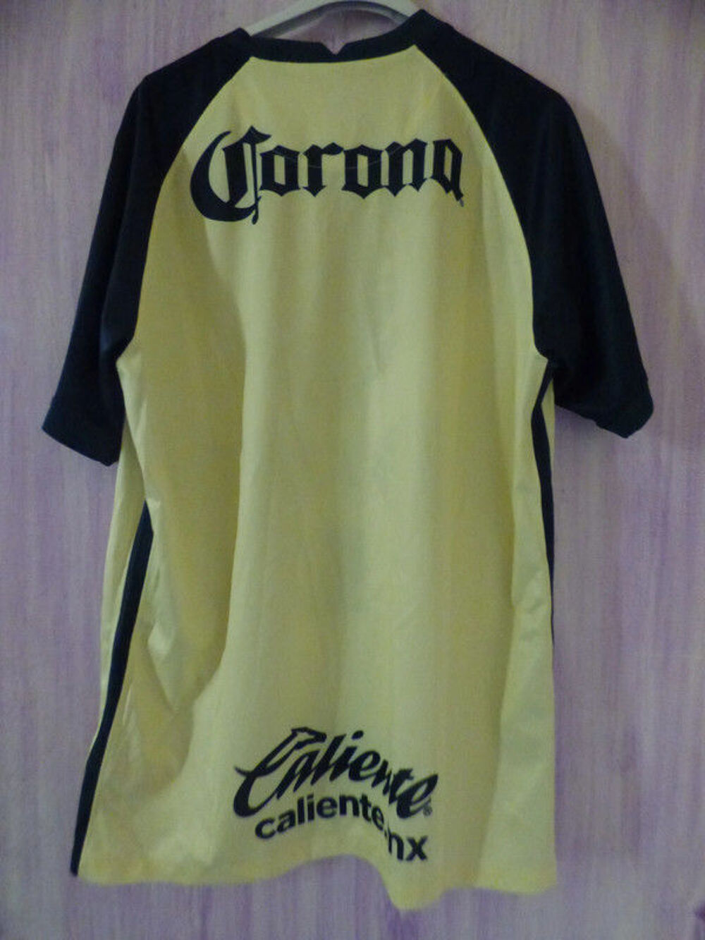 Jersey Club Am&eacute;rica Mexico
( authentique made in Mexico )
Vêtements
