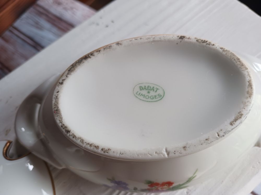 Soupi&egrave;re en Porcelaine D&eacute;cor Florale 