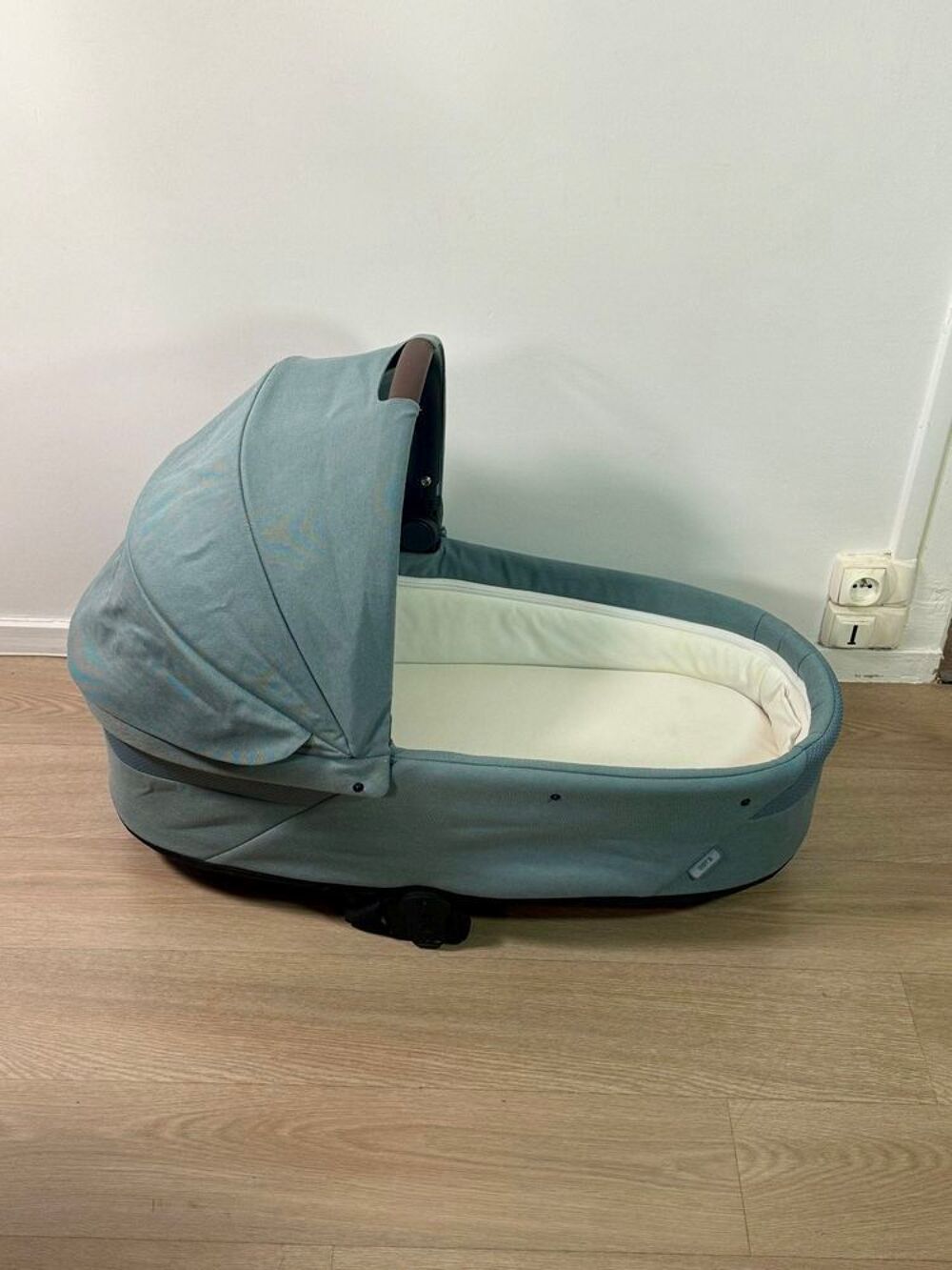 Nacelle Cybex Lux Pu�riculture