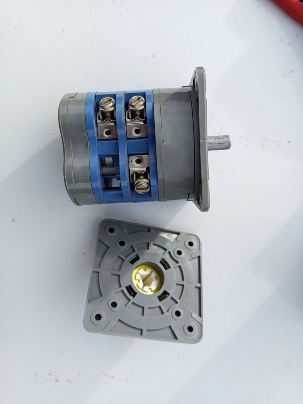 interrupteur tripolaire 40A moteur electrique Bricolage