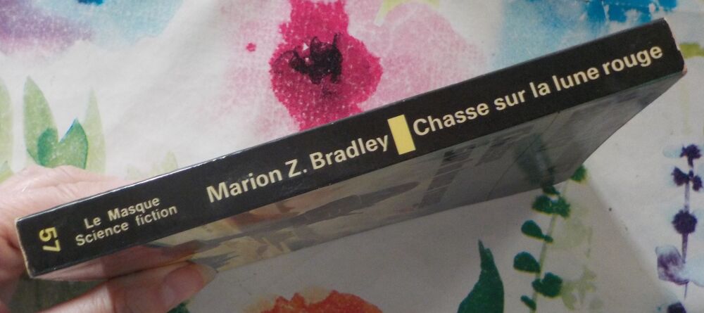 CHASSE SUR LA LUNE ROUGE de Marion ZIMMER BRADLEY Livres et BD