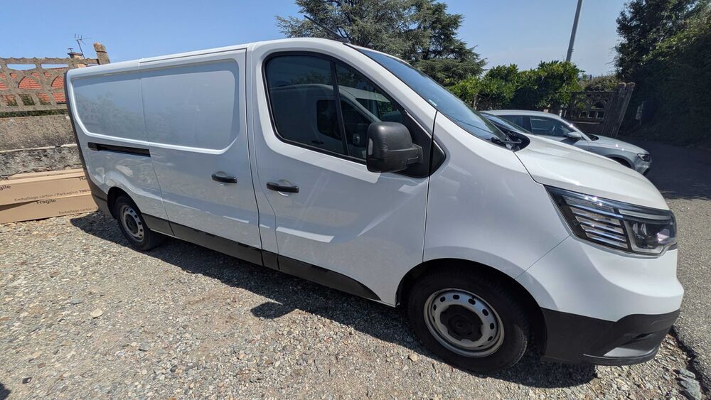Trafic Passenger L2H1 1200 kg - 2.0 dCi 90 Authentique 2021 occasion 69440 Mornant