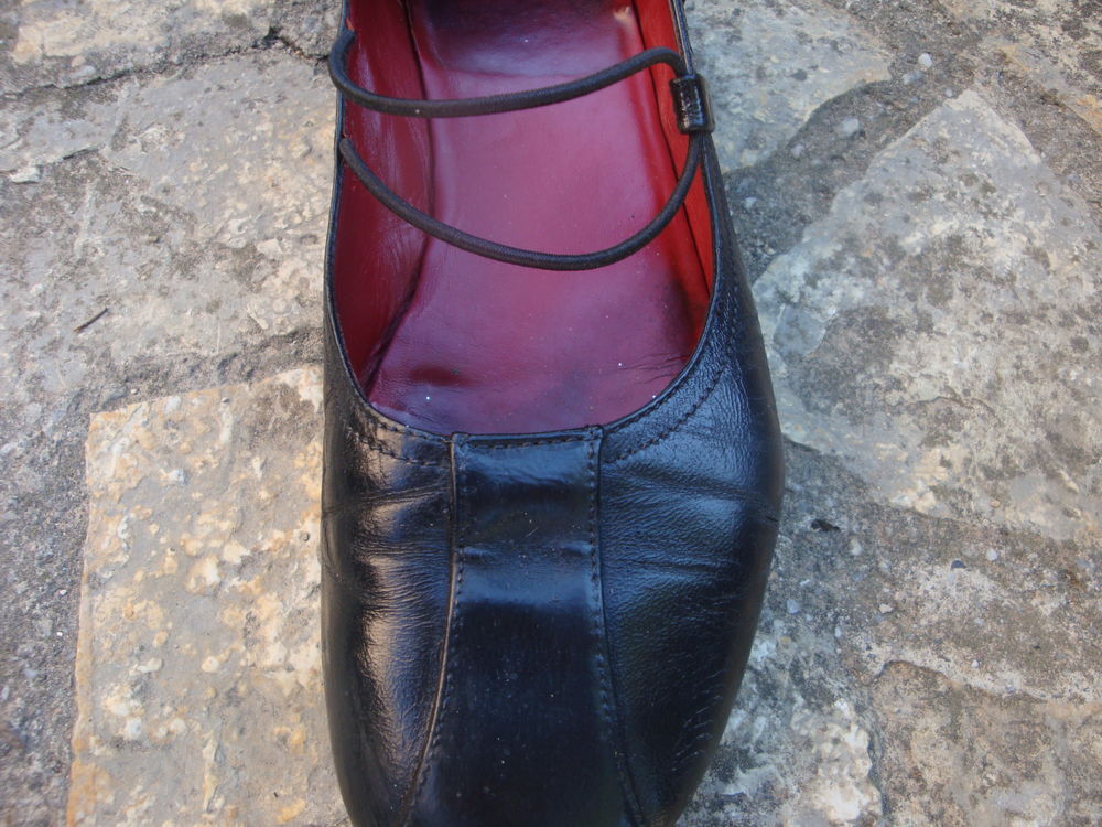 Ballerines noires marque BOCAGE Chaussures