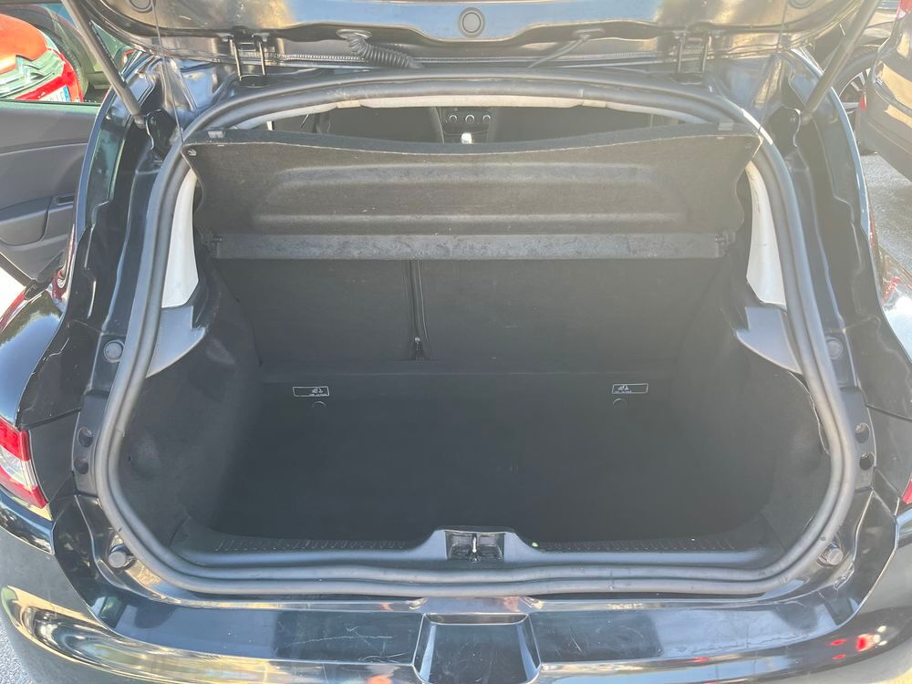 Clio IV Clio dCi 90 Energy eco2 82g Zen 2017 occasion 84000 Avignon