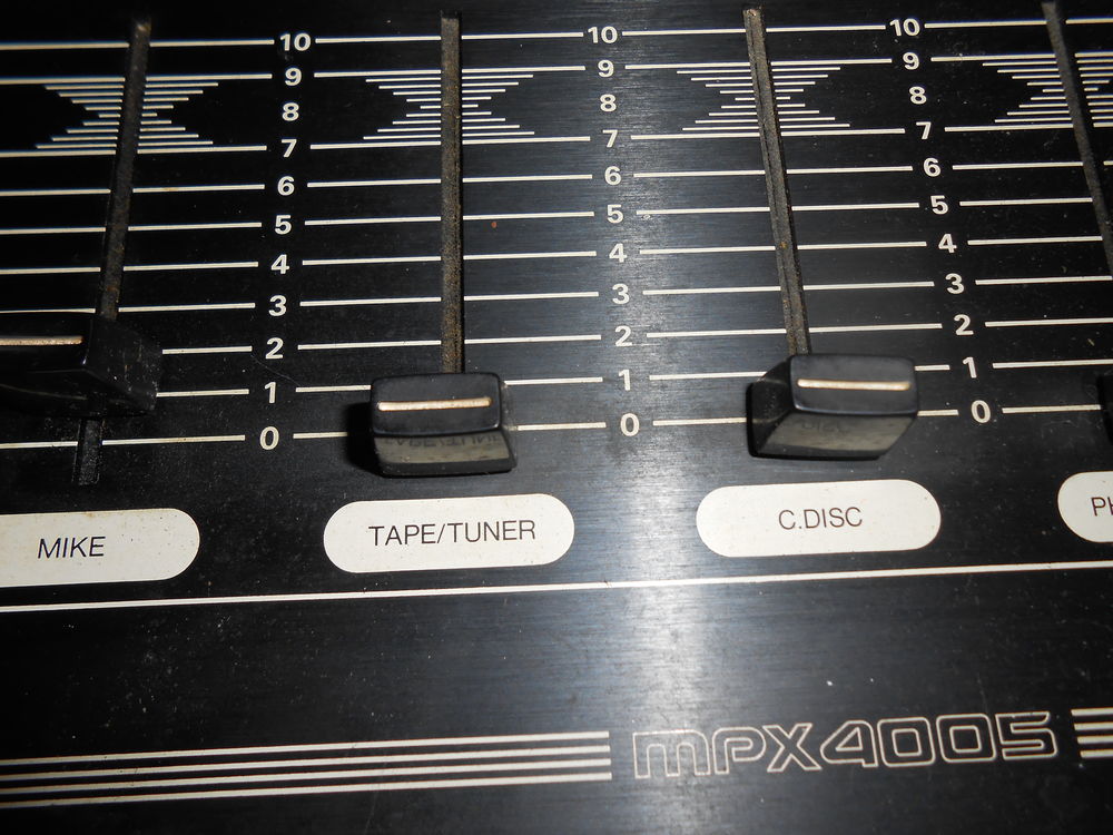 Table de mixage Audio et hifi