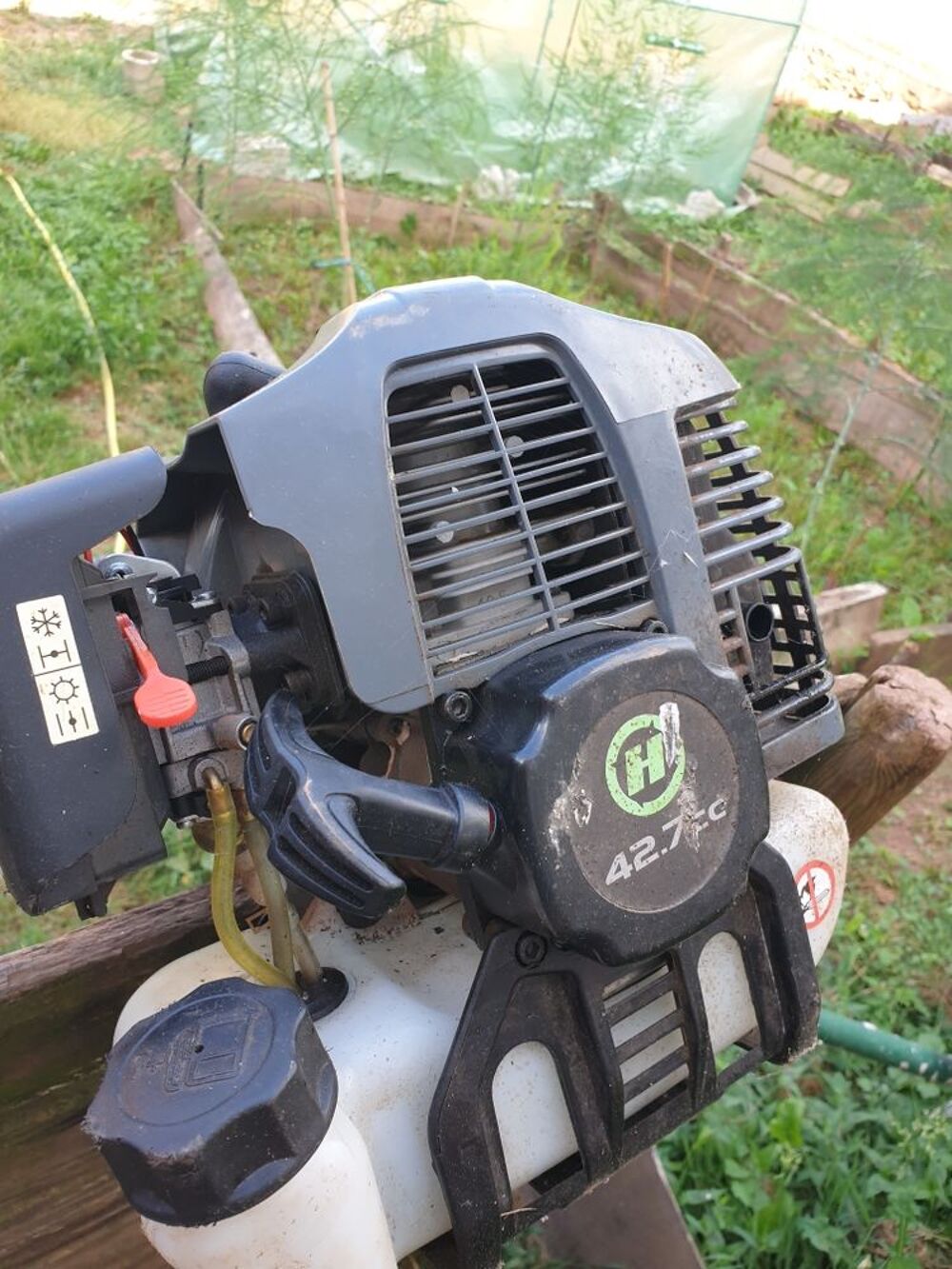 rotfil debroussailleur Jardin